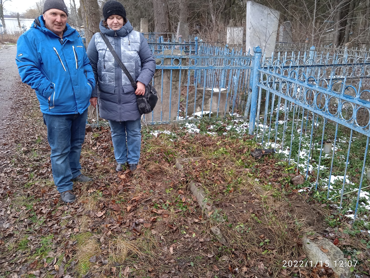 Родные приехали почтить память ветерана. Фото: предоставлено "Наш дом - город Грозный". 