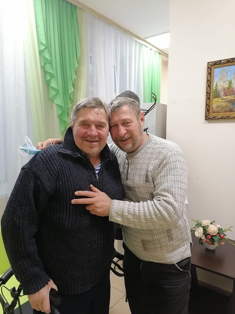Владимир (слева)  и Алексей много лет искали друг друга. Фото: Фонд "Старость в радость"
