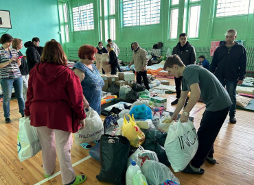 Волонтеры открыли пункт приема вещей для пострадавших от паводка в Орске