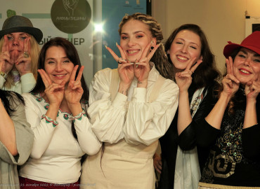 «Рифмы тишины»: в Санкт-Петербурге прошел первый в России поэтический концерт на жестовом языке