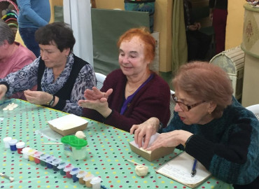"Московское долголетие": пенсионеры отметили Масленицу