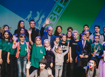Фестиваль «Киновертикаль» помогает школьникам создавать свои фильмы