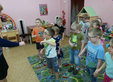 В детских садах Вологодской области детей с ОВЗ учат правилам безопасности