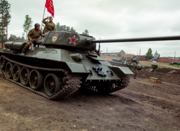 На свалке под Иркутском пройдет реконструкция танкового сражения