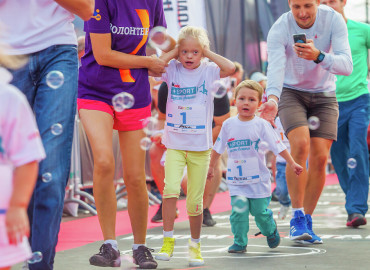 Благодаря соревнованиям по триатлону IRONSTAR удалось собрать 813 669 рублей на участие детей с синдромом Дауна в футбольных соревнованиях