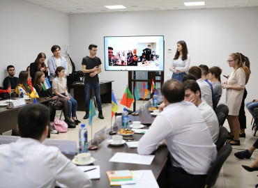 В Краснодаре прошла онлайн школа интернационального взаимодействия