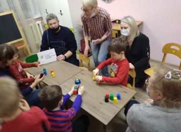 Жуковский центр для детей с аутизмом помог 100 подопечным при поддержке тьюторов понизить тревожность и восстановить гармонию в их семьях
