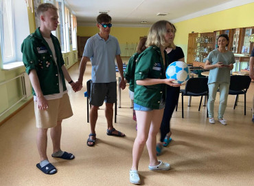 В Балтийске инвалиды-тренеры научили волонтеров оказывать помощь людям с ограниченными возможностями здоровья