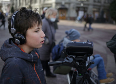 В Симферополе подростки с ограниченными возможностями сняли фильмы о родном городе и поработают в фотостудии