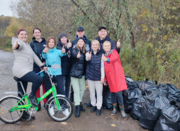 33 мешка мусора и велосипед: волонтеры убрали территорию музея-заповедника в Нижнем Новгороде
