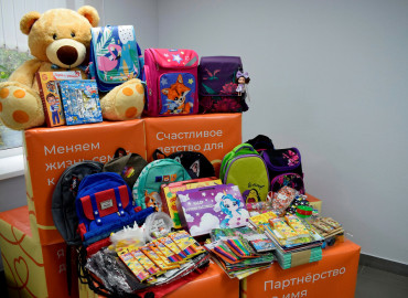Неравнодушные россияне помогли собрать в школу 402 ребенка из семей в трудной ситуации в шести регионах