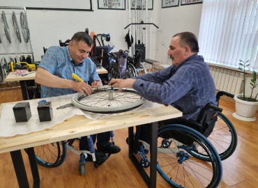 В столице Ингушетии заработала первая мастерская по ремонту инвалидных колясок