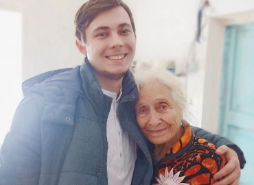 "Потому что могу!": жители Хабаровска объединились в волонтерское движение и теперь помогают ветеранам, пожилым и нуждающимся