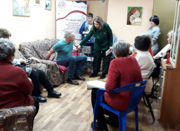 Внимание и забота: в Липецкой области организовали тренинги для родственников людей с инвалидностью