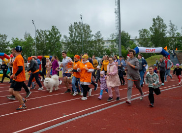 «Бежим с добром»: в Свердловской области спортсмены собрали более 70 тысяч рублей в помощь больным детям